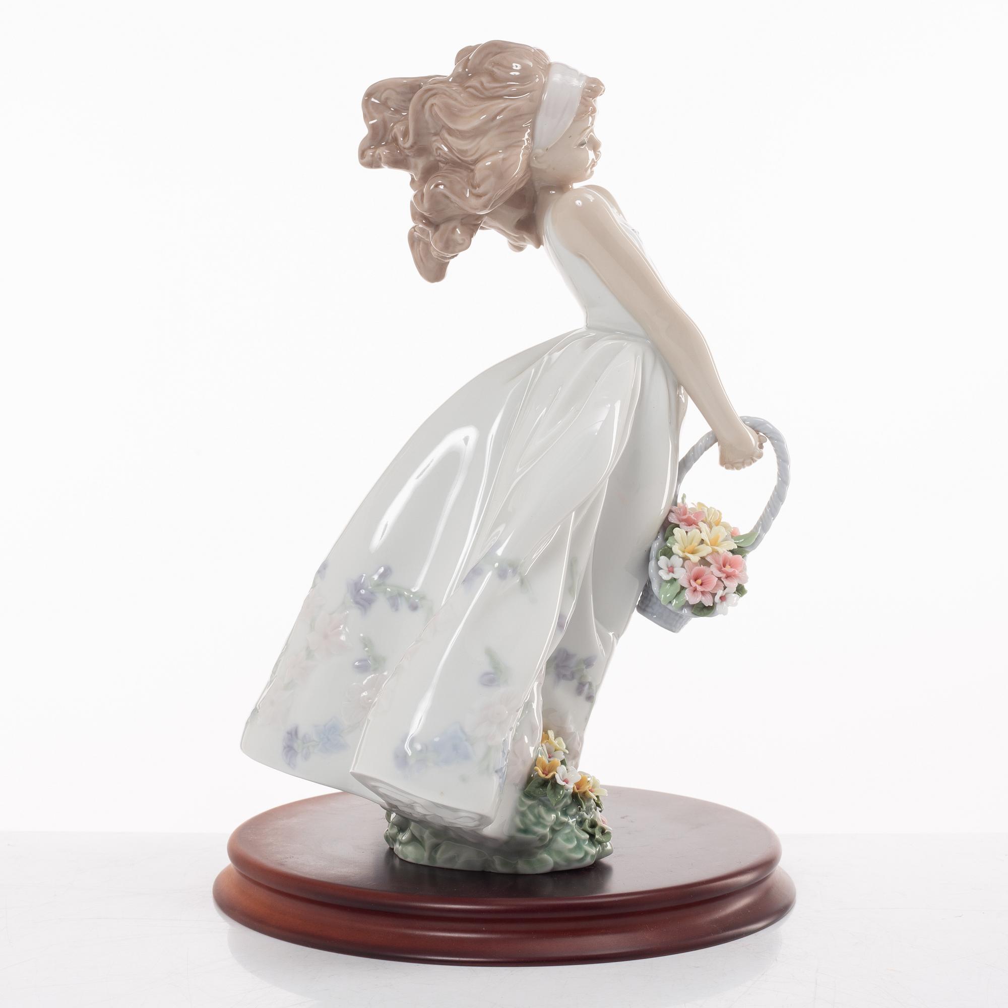 LLadró, figurine, "Wildflowers", Spain.