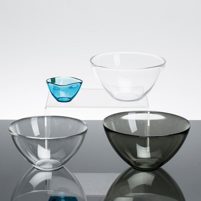 SKÅLAR, ca 16 st, glas "Fuga", Orrefors.