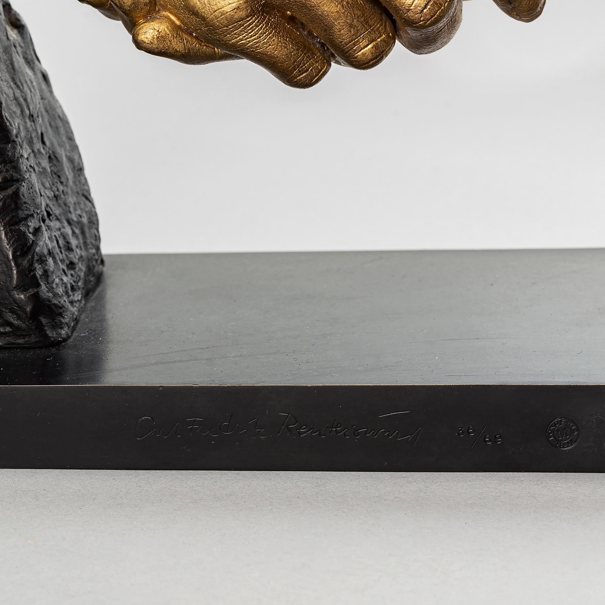 Carl Fredrik Reuterswärd, skulptur, patinerad brons, signerad och numrerad 36/69. Gjutarstämpel Fonderia M Italy.