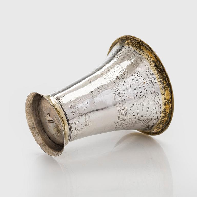 Anders Pihra, bägare, silver, delvis förgylld, Åbo 1803-1831.
