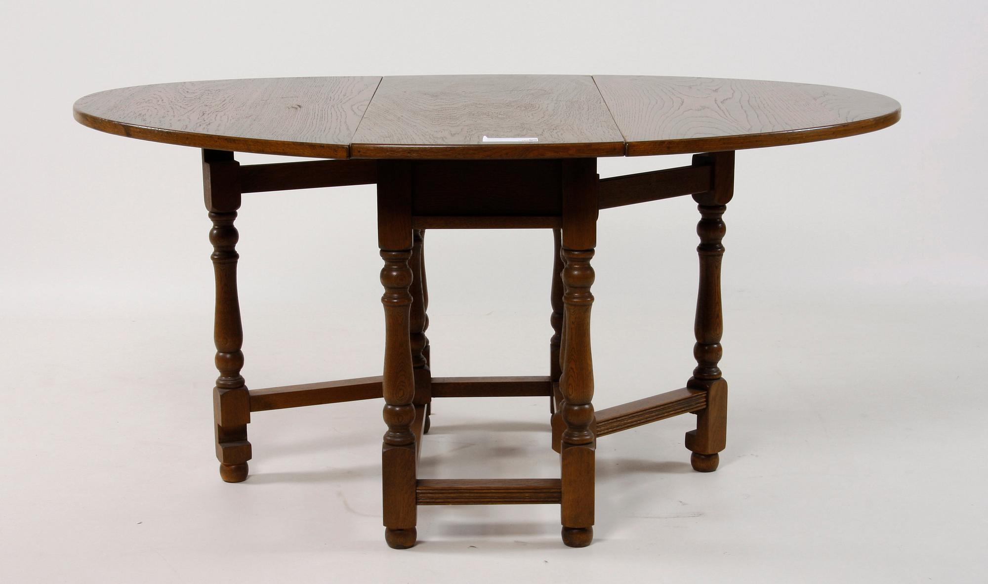 SLAGBORD, barockstil.