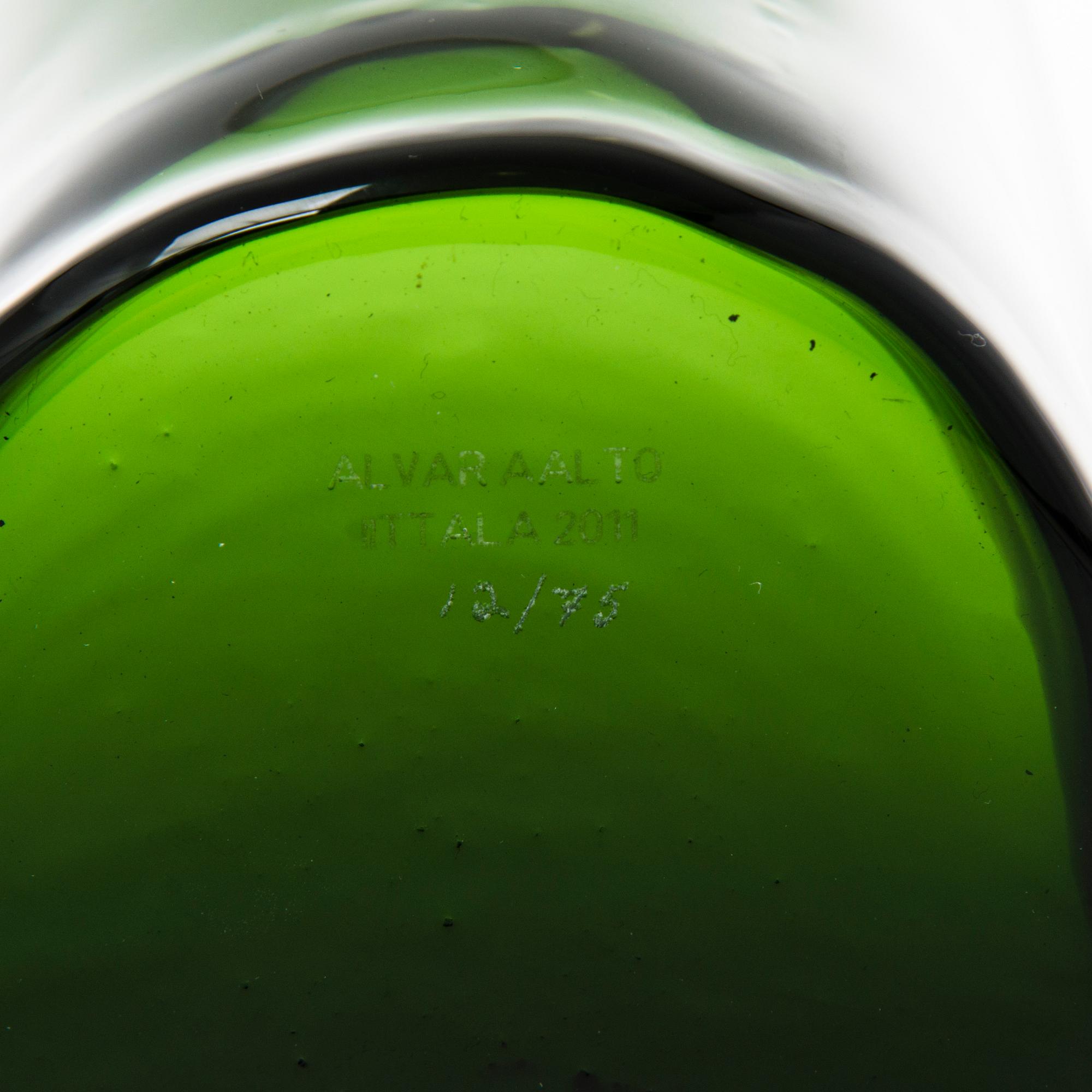 An Alvar Aalto vas "Savoy" Iittala 2011 with number 12/75.