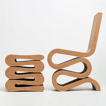 Frank Gehry, "Wiggle side chair & stool", Vitra, 21st century.