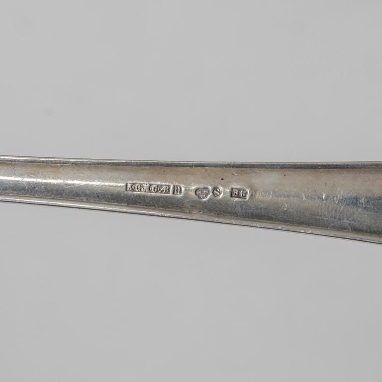 A silver soup ladle, K G Markströms Guldsmeds AB, Uppsala, 1928.