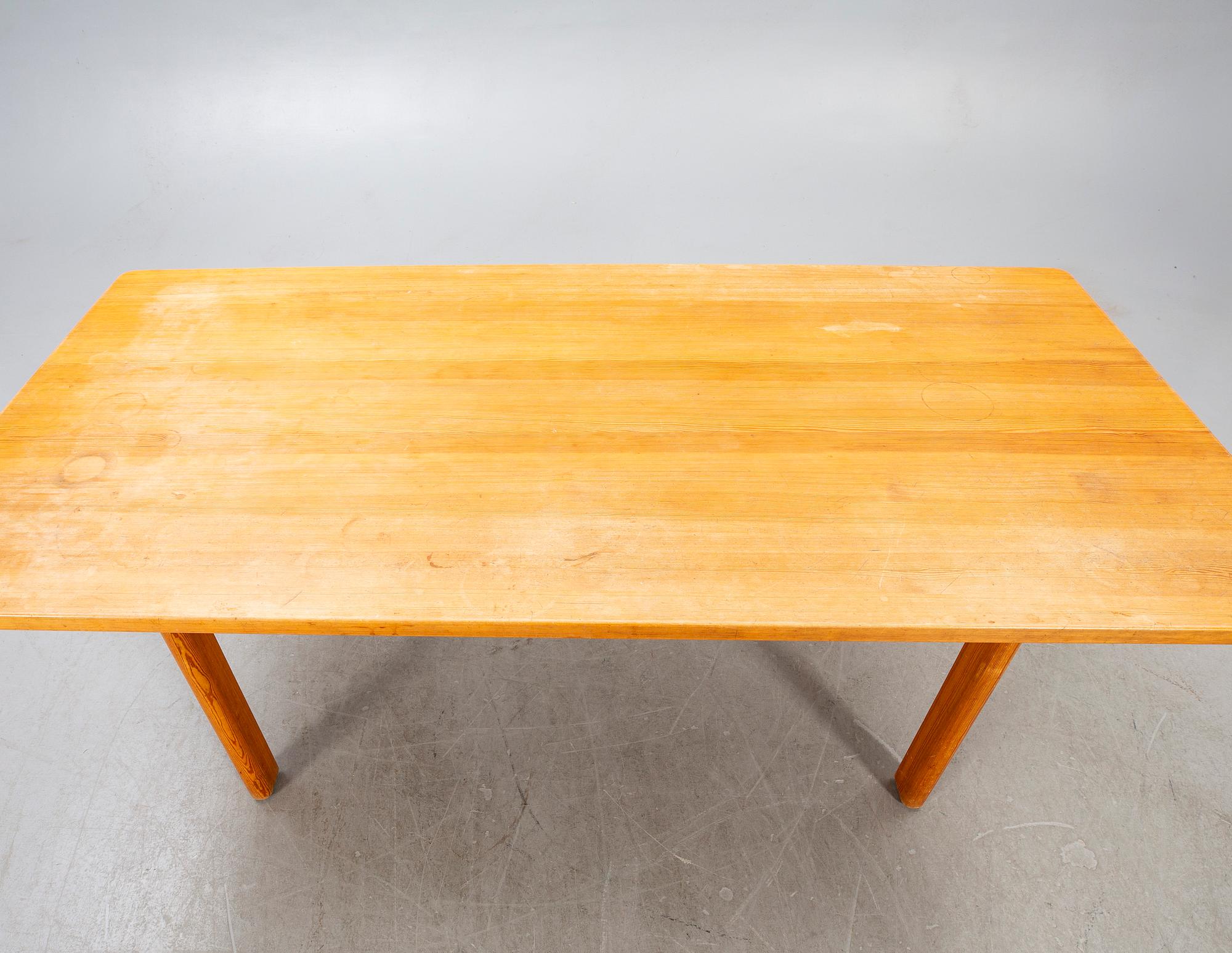 A pinewood "Asserbo" table by Børge Mogensen for Karl Andersson and Söner, second half of the 20th century.