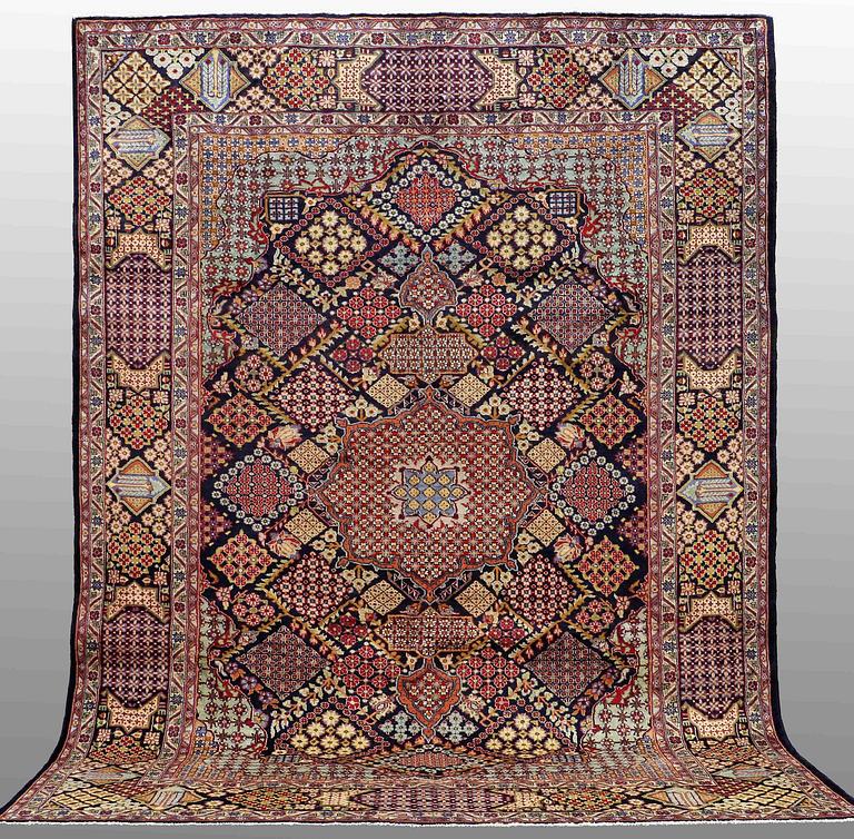 MATTA, Najafabad, ca 388 x 300 cm.