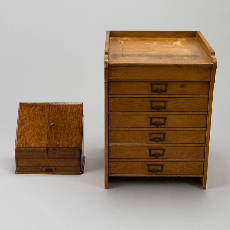 Arkistolaatikosto Billnäs ja dokumenttilokerikko, 1900-luvun alku ja puoliväli.