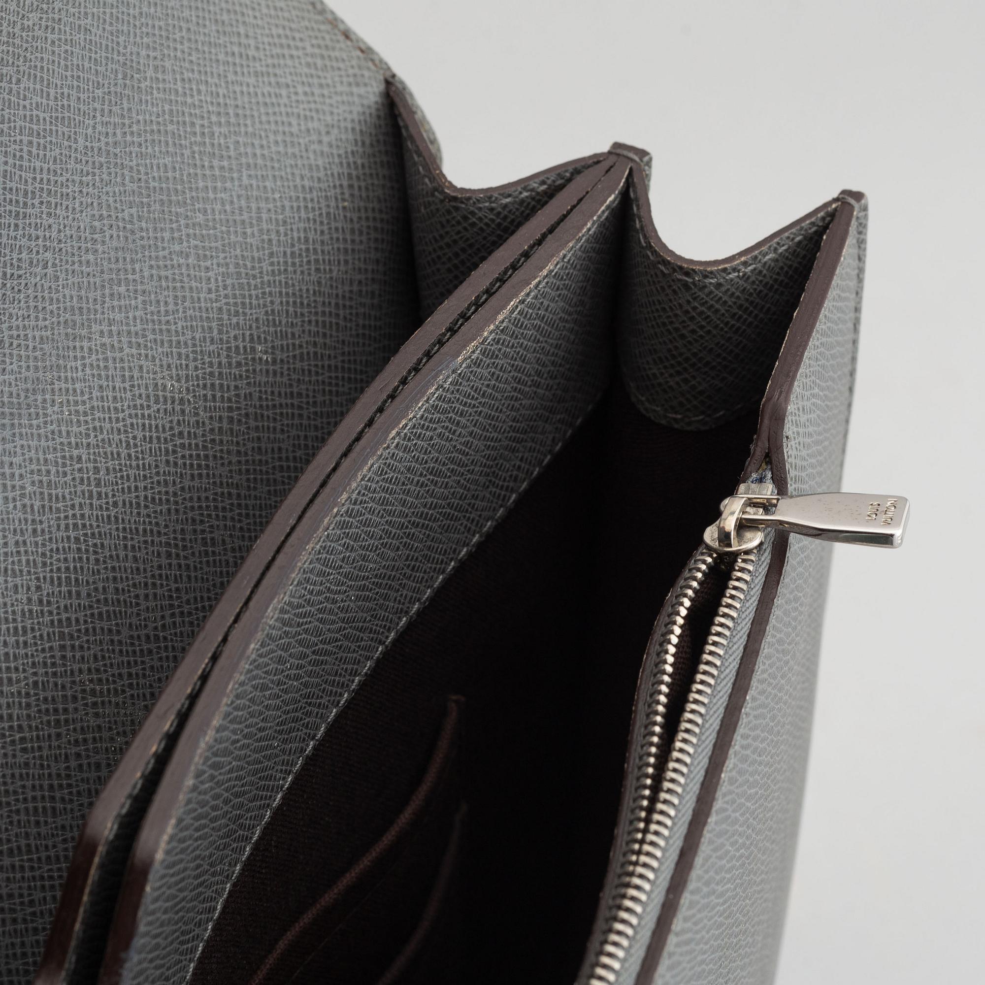 Louis Vuitton, briefcase.