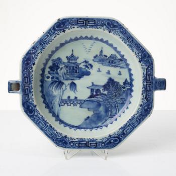 A blue and white hot water dish, Qing dynasty, Qianlong (1736-95).