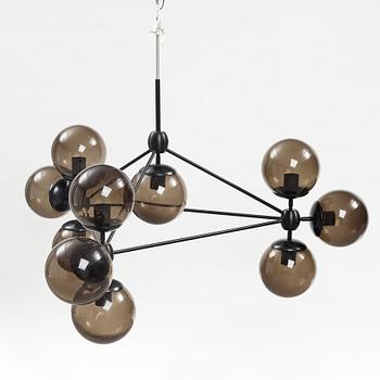 Modo Chandelier, 3 Sided, 10 Globes, Designed by Jason Miller for Roll & Hill.