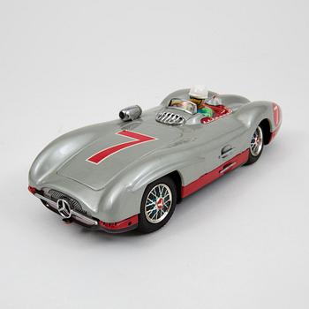 A Marusan tin plate Go Stop Benz Racer, Japan, 1950s.