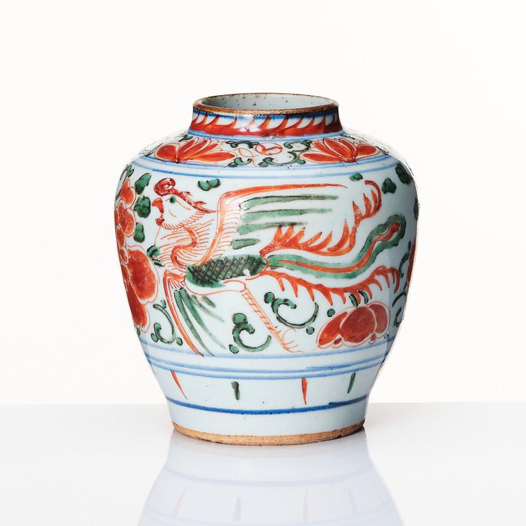 A Transitional jar, 17th Century.