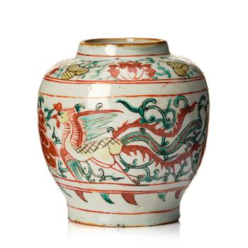 A wucai decorated phoenix jar, Transition, 17th century.