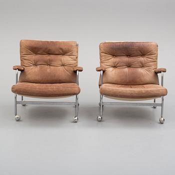 A PAIR OF BRUNO MATHSON ARMCHAIRS "KARIN" FOR DUX.