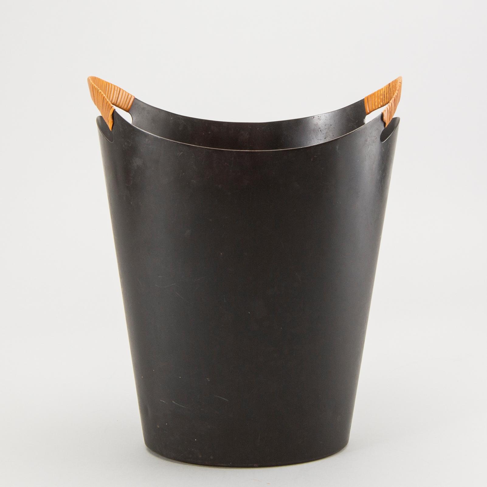 Finn Juhl, Trash, Denmark, metal, 60s.