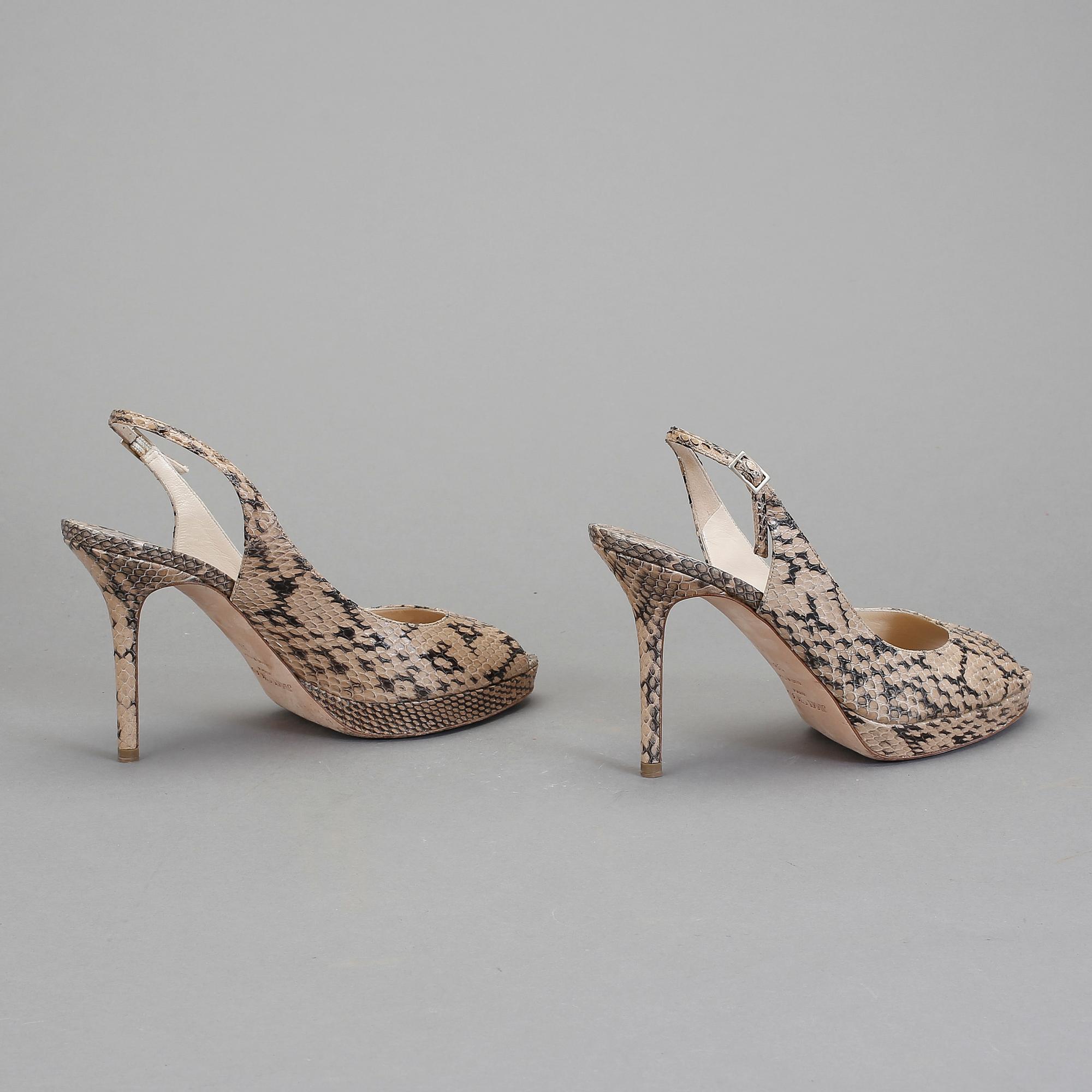 SKOR, Jimmy Choo.