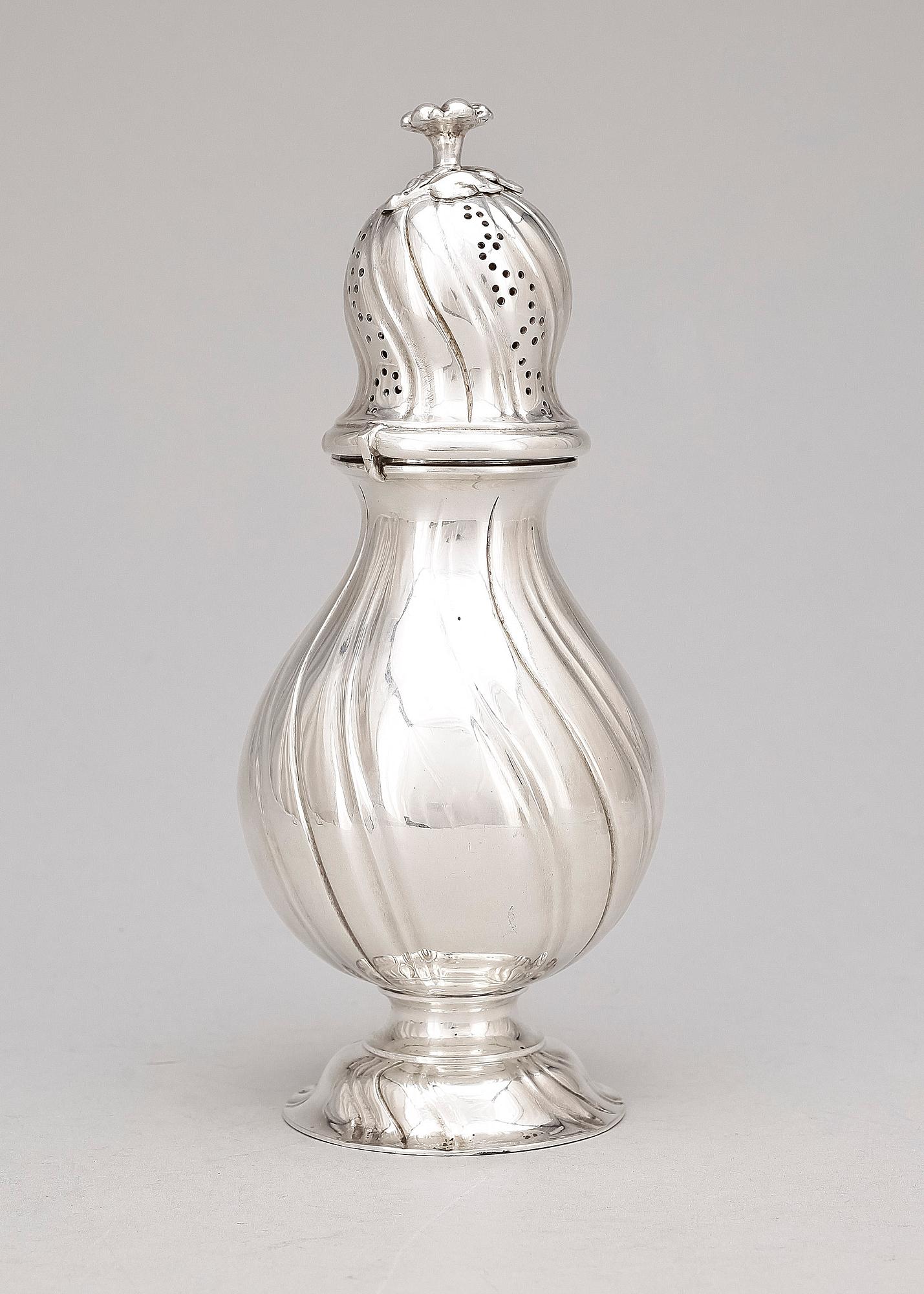 SOCKERRUSKA, silver, rokokostil, 1900-tal. Vikt ca 230 g.