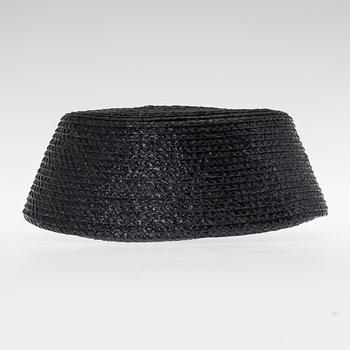 HATT och BÄLTE, Yves Saint Laurent.