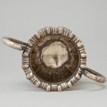 A silver sugar bowl, London, England, second half of the 19th century.