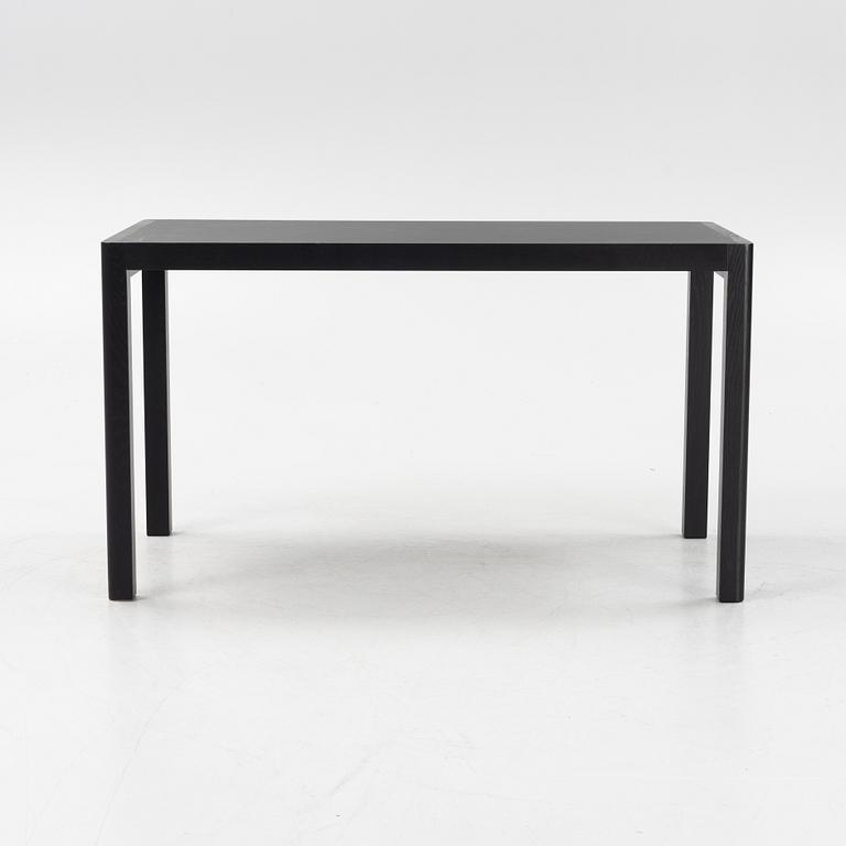 Cecilie Manz, bord, "Workshop table", Muuto, samtida.