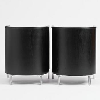 Mats Theselius, a pair of “Theselius Trä” armchairs, Källemo, Värnamo, post 2007.