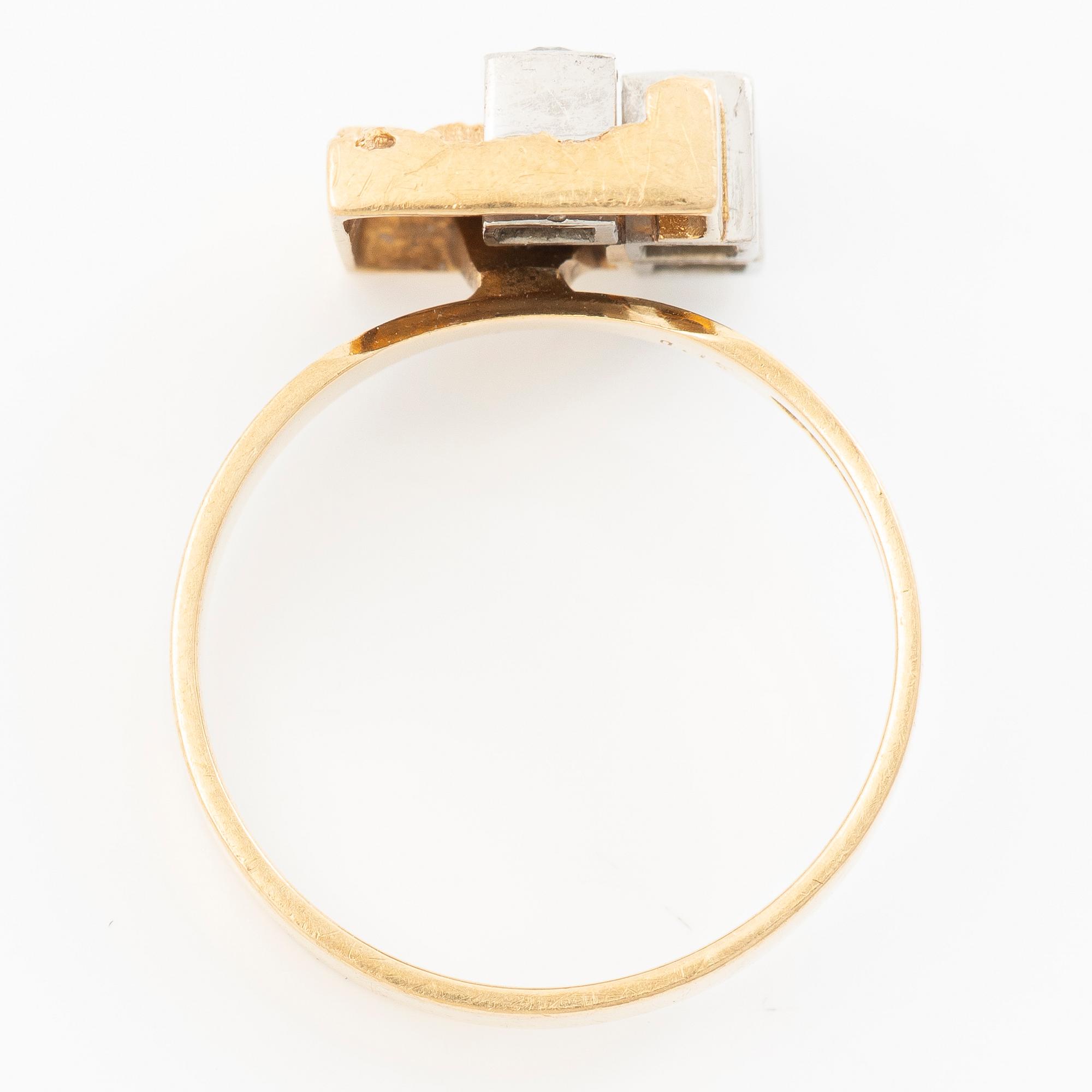 Björn Weckström, Ring, "Diamantstad", 18K guld med briljantslipade diamanter, Lapponia 1975.