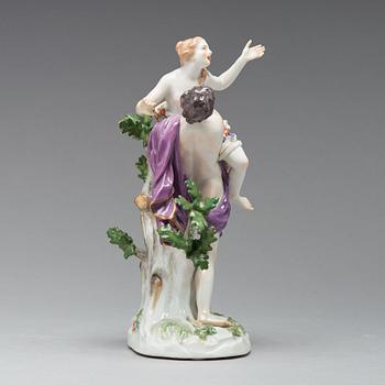 FIGURIN, porslin. "Boreas och Oreithyia". Meissen, tidigt 1900-tal.