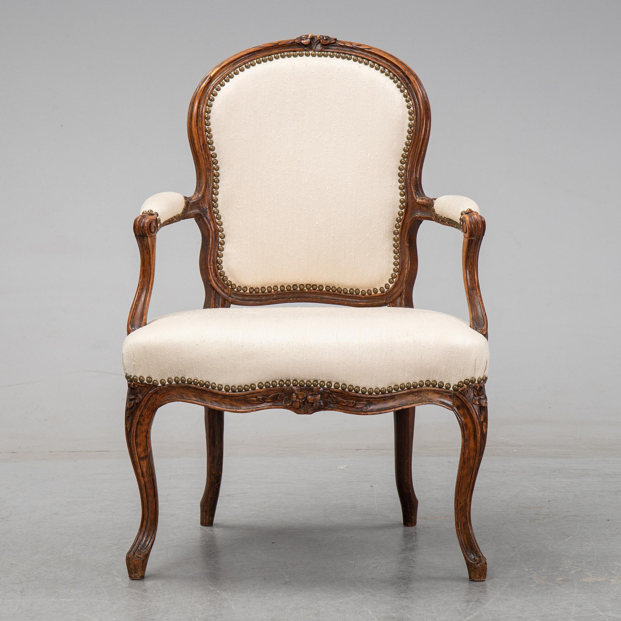 Karmstol, Louis XV, 1700-talets mitt.