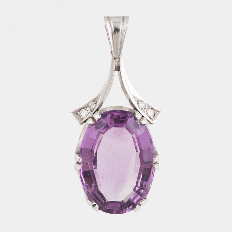 White gold, amethyst and small eight-cut diamond pendant.