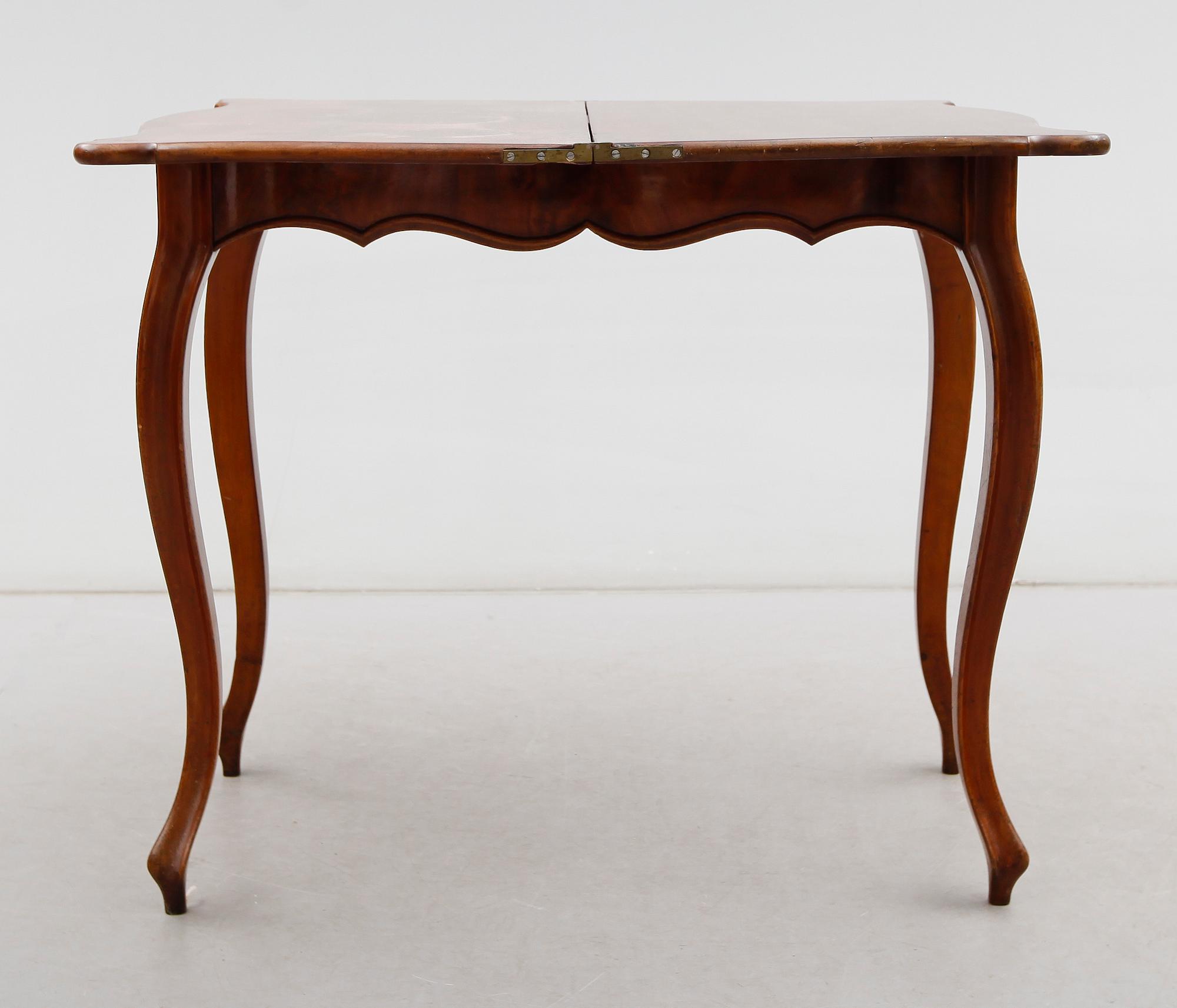 SPELBORD, rokokostil, 1800-talets andra hälft.