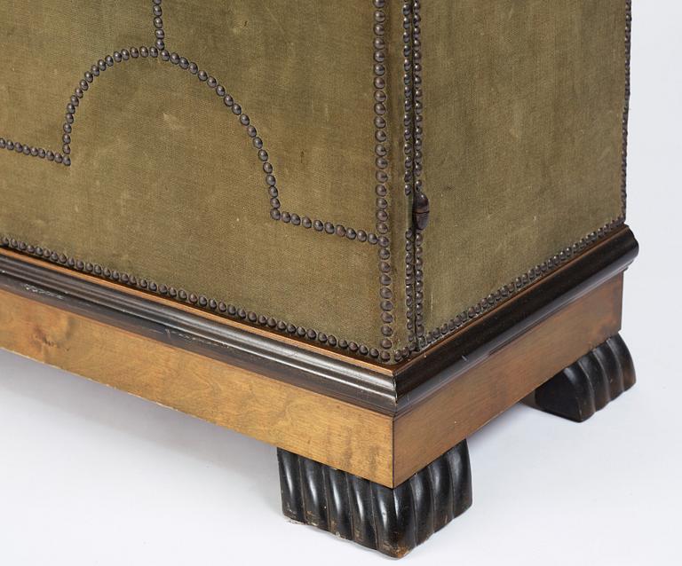 Otto Schulz, a velvet covered Swedish Modern cabinet, Sweden, late 1920s.