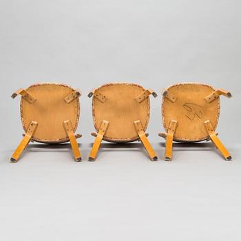 Alvar Aalto, Three mid-20th century '63' chairs for O.Y. Huonekalu- ja Rakennustyötehdas A.B.