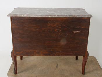 BYRÅ, gustaviansk stil, 1900-talets andra hälft.