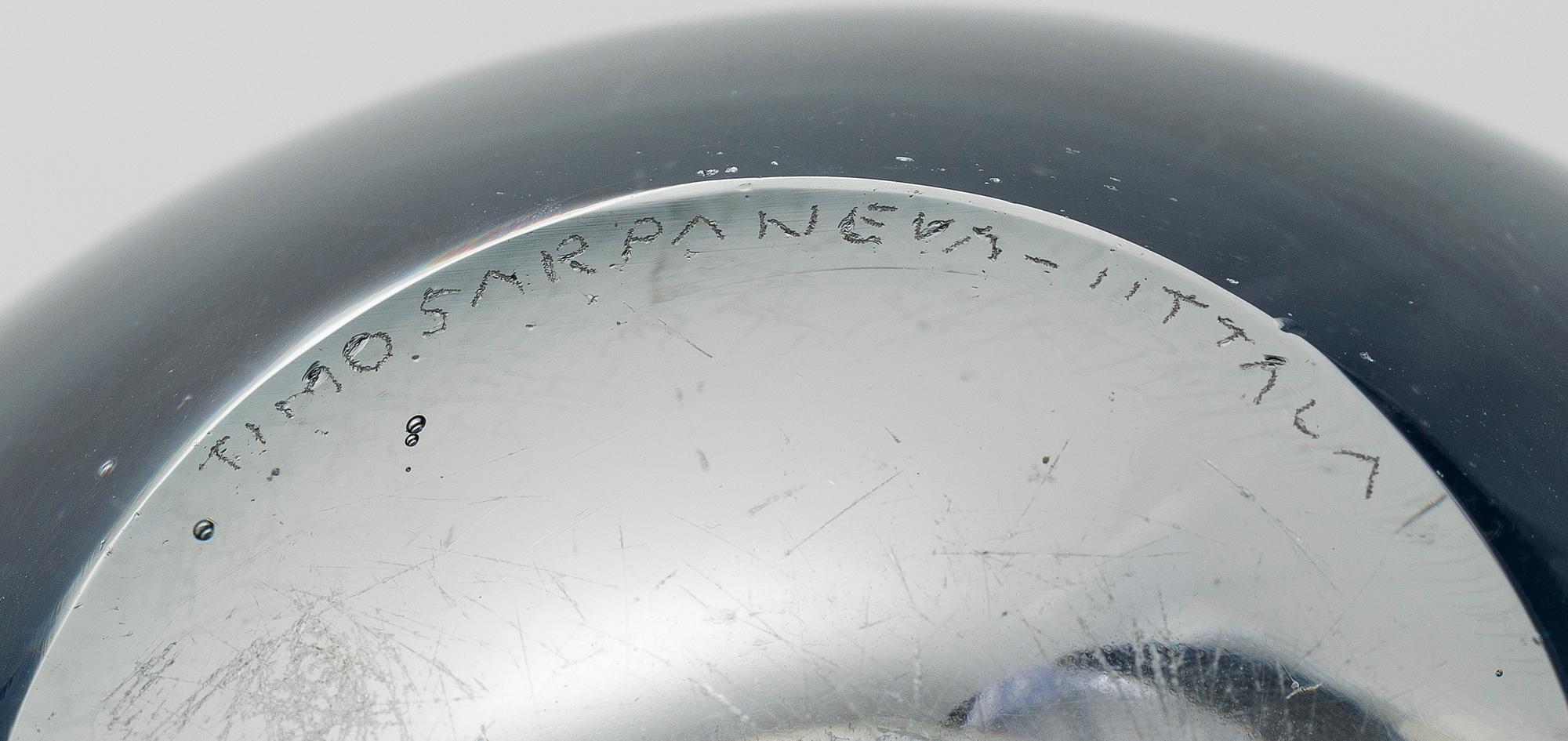 TIMO SARPANEVA, ART GLASS / VASE, signed Timo Sarpaneva, Iittala.
