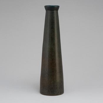 CARL-HARRY STÅLHANE, a unique stoneware vase, Rörstrand 1961.