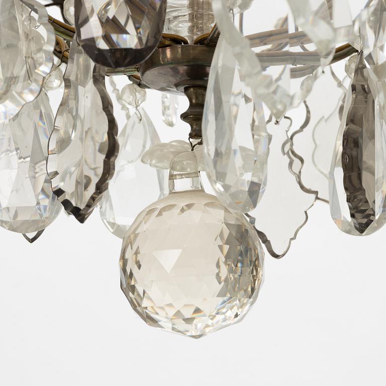 Ljuskrona, rokokostil, 1900-talets första hälft.