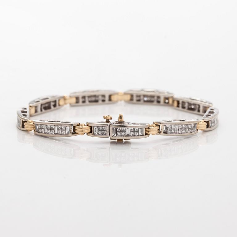 Armband, 14K guld/vitguld med prinsess- och baguetteslipade diamanter.