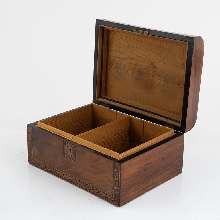 Humidor, early 20th century.