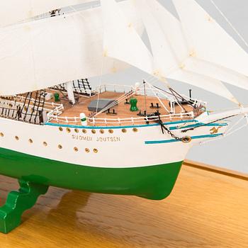 A ships model of frigate Suomen Joutsen 20th century.