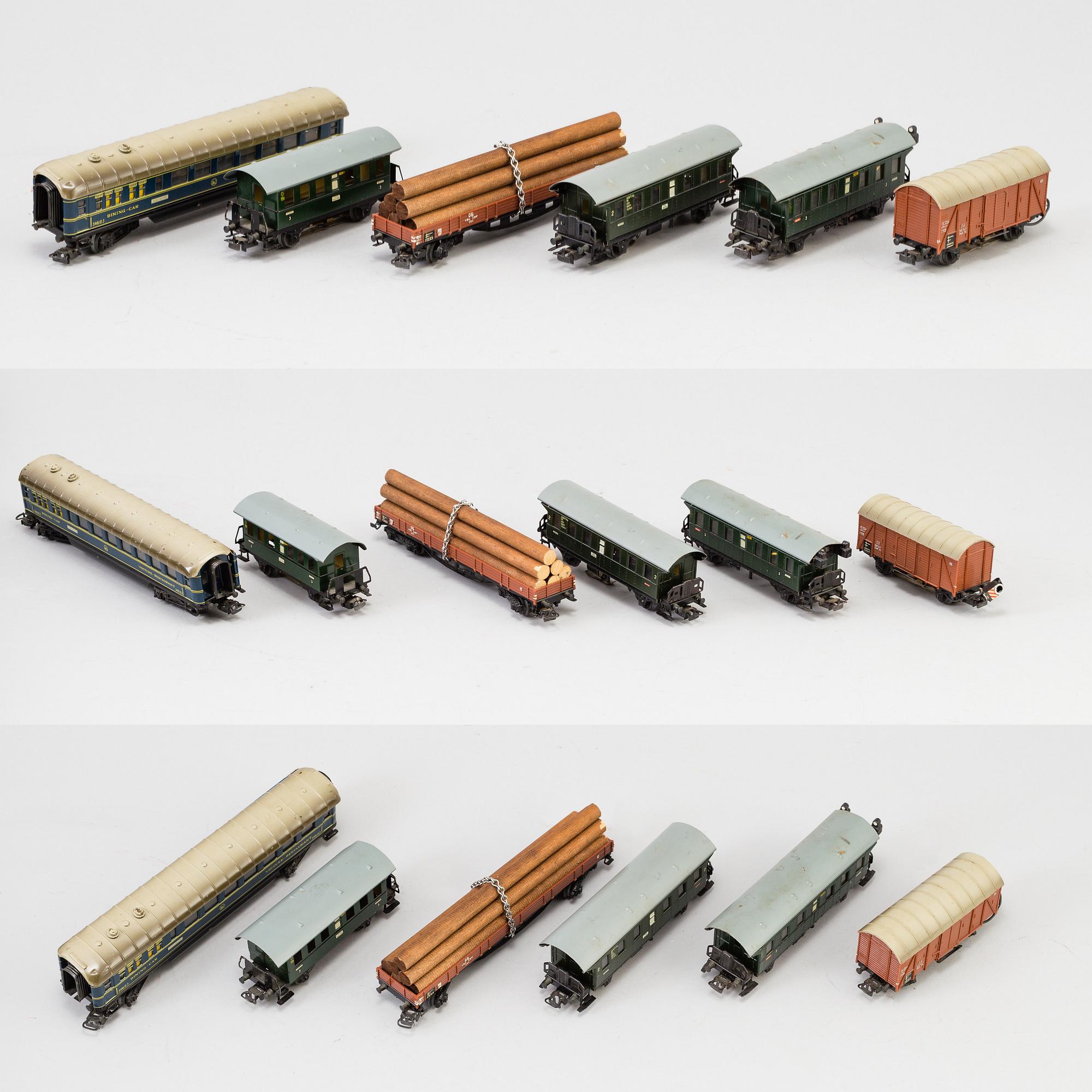 Train Marklin lot de 8 wagons marchandises divers - Collection