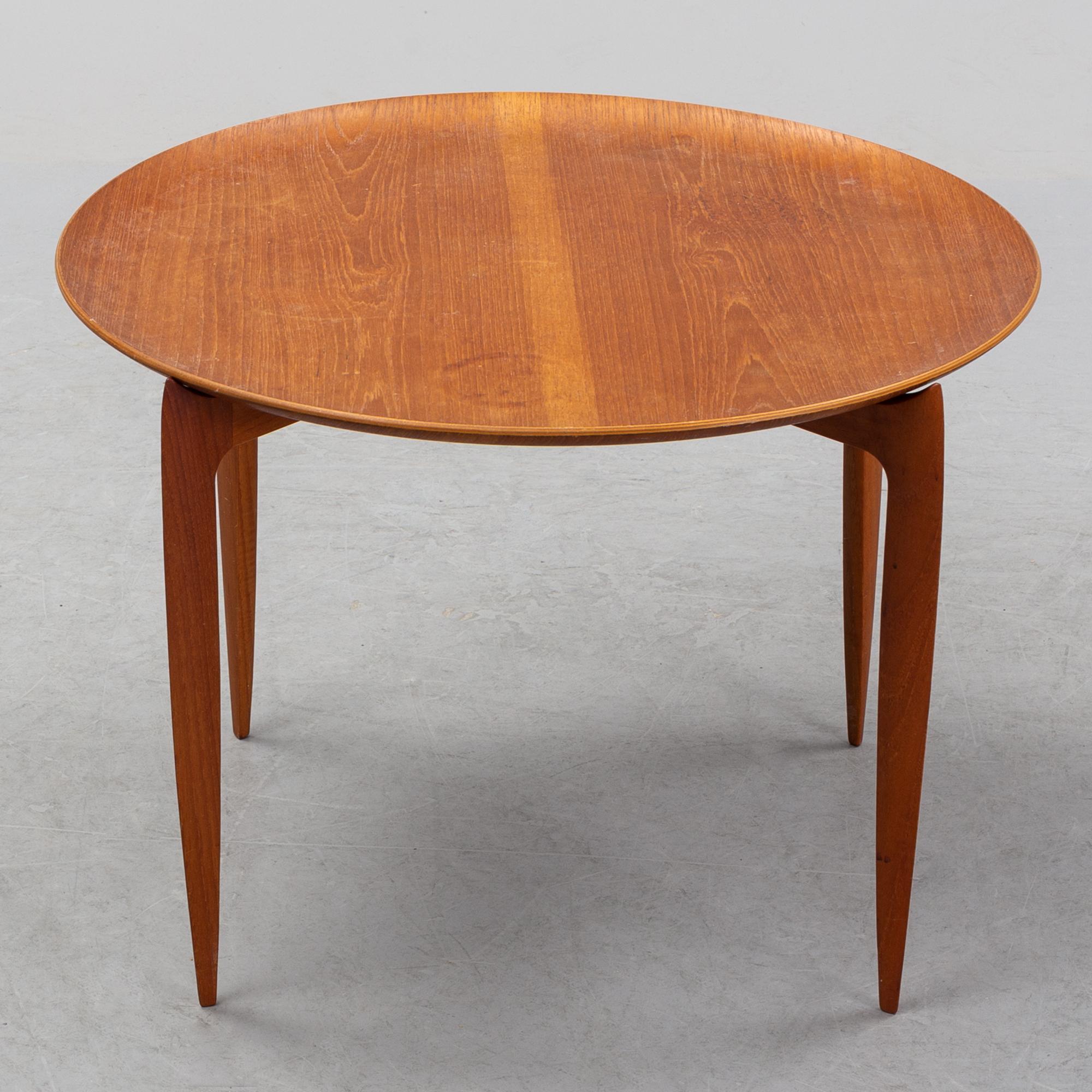 H. Engholm och Svend Åge Willumsen, brickbord, "4508", Fritz Hansen, Danmark, 1960-tal.