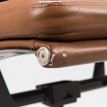 Charles & Ray Eames, Office chair, EA 219/ Soft Pad, Herman Miller, 1980s. Design year 1969.