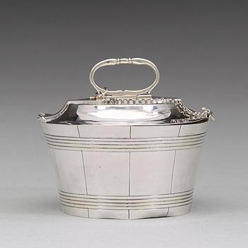 JOHAN PETTERSSON BERG, Norrköping 1759, smörtina, silver.