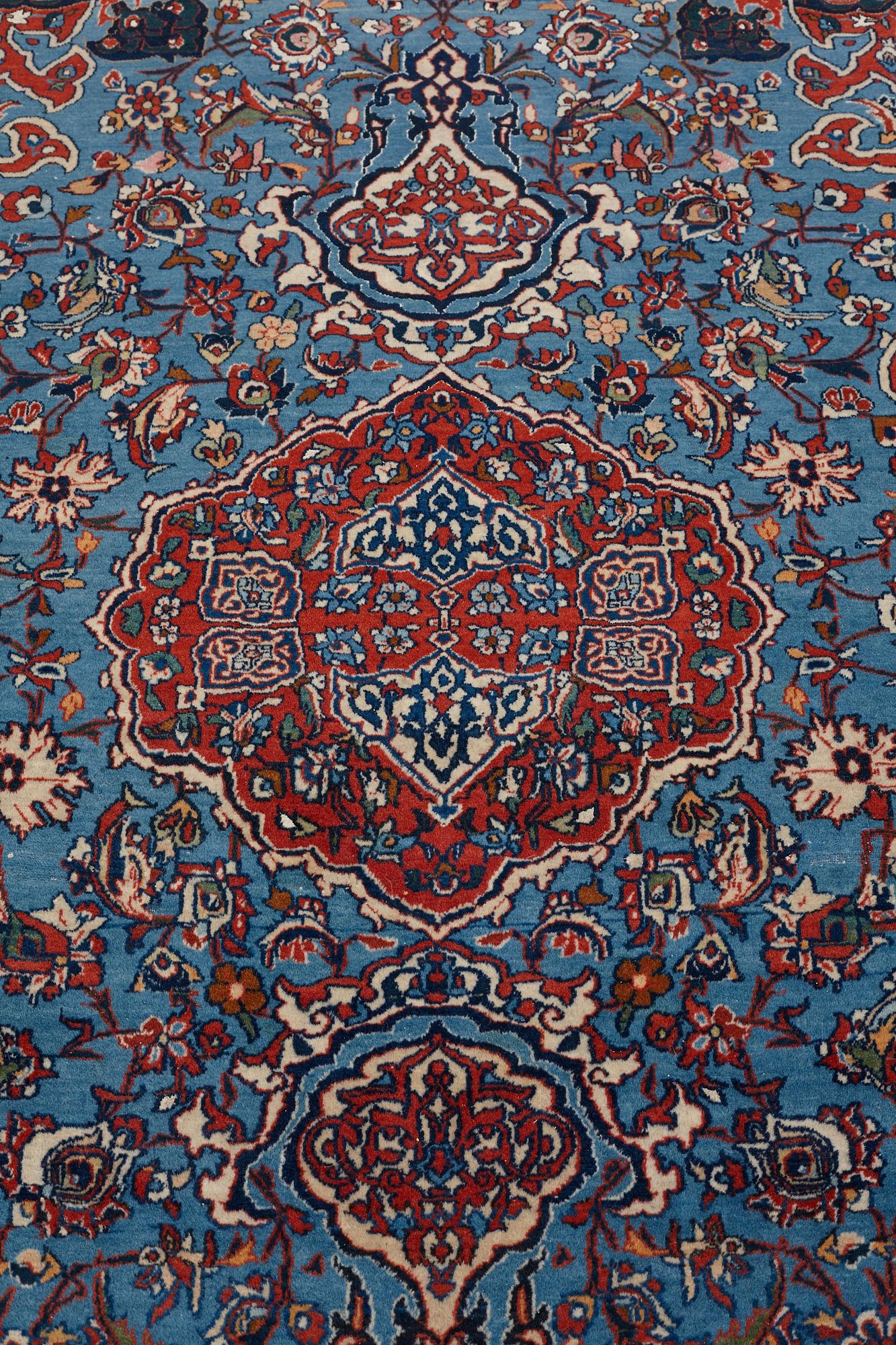 MATTA, semiantik Isfahan, ca 219 x 140,5-147,5 cm.