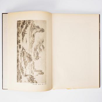 A group of ten books, about Japan, Japanese and Chinese Art and Works of Art. 20th century.