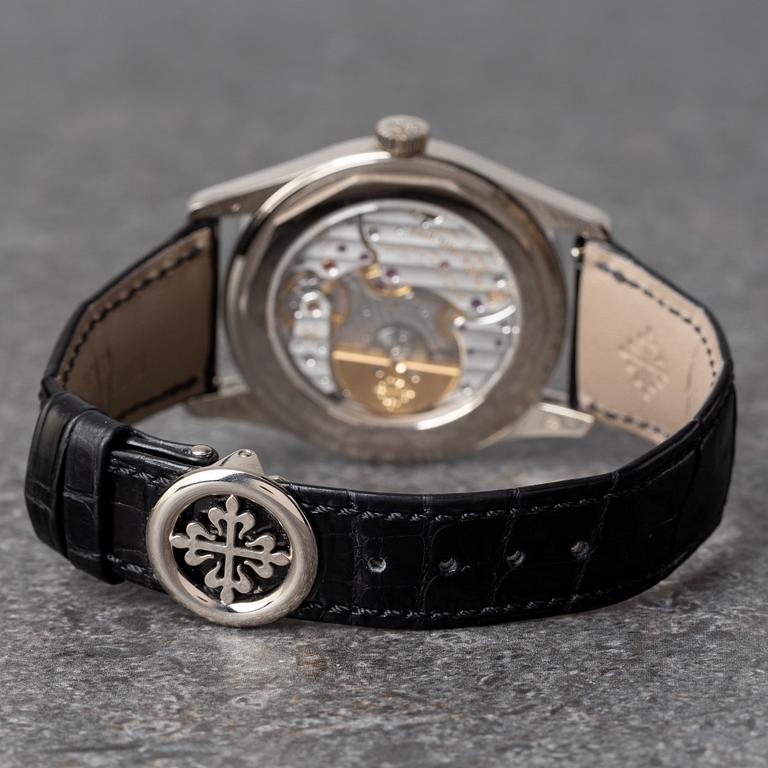 Patek Philippe, Calatrava, ca 2021.