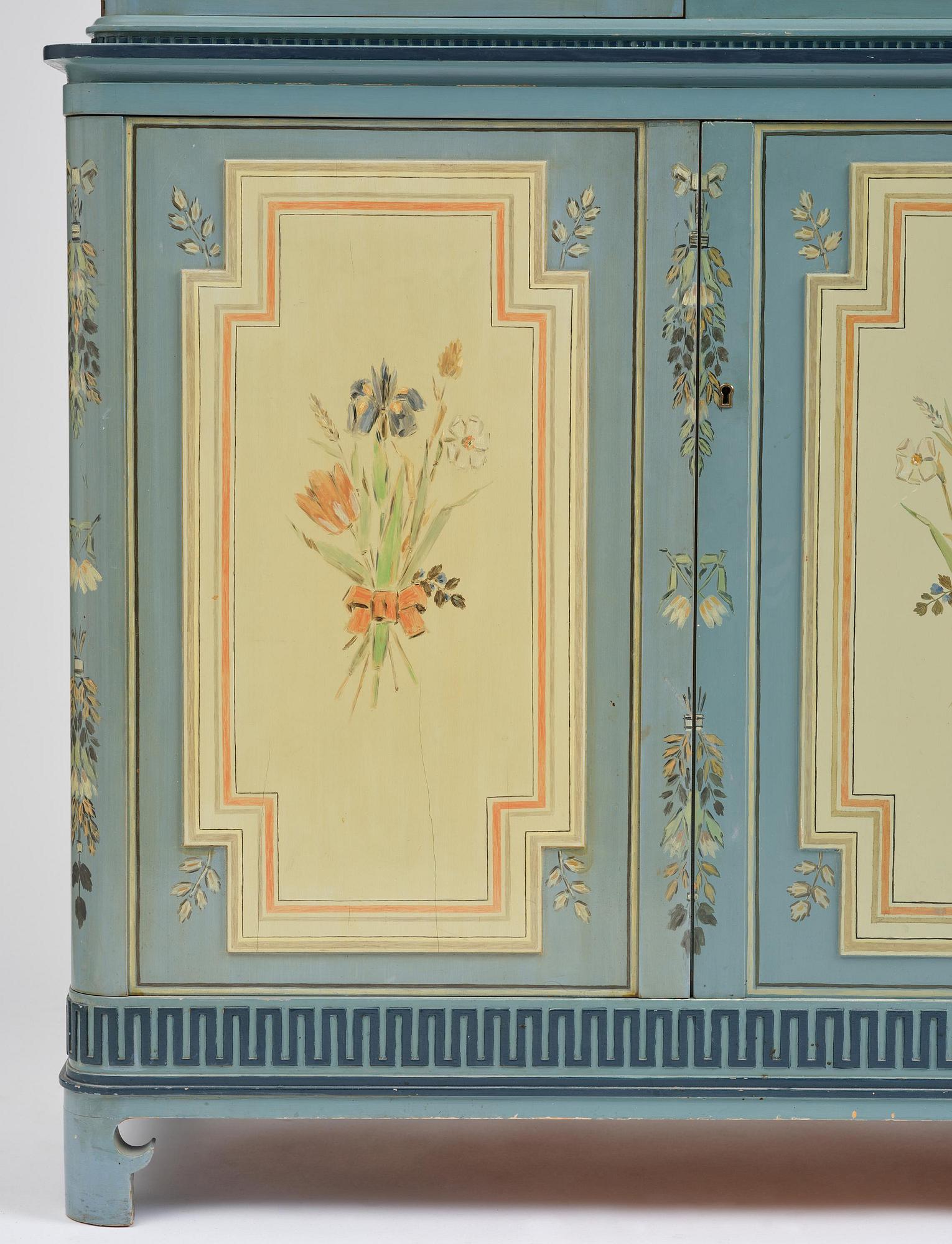 Carl Malmsten, a Swedish Grace showcase cabinet, cabinetmaker Albin Johansson, Stockholm, for Villa Kvikkjokk, 1927.