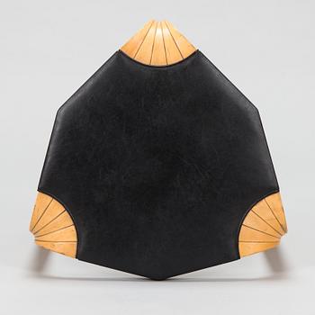 Alvar Aalto, pall, modell X 602 för  O.Y. Huonekalu- ja Rakennustyötehdas A.B. 1900-talets mitt.