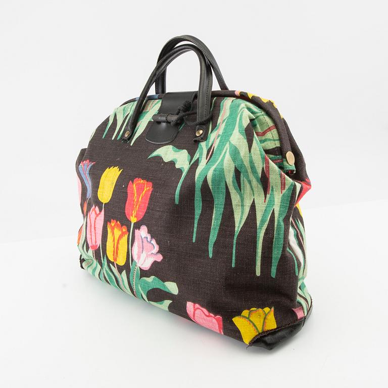 Svenskt Tenn, bag and wallet.