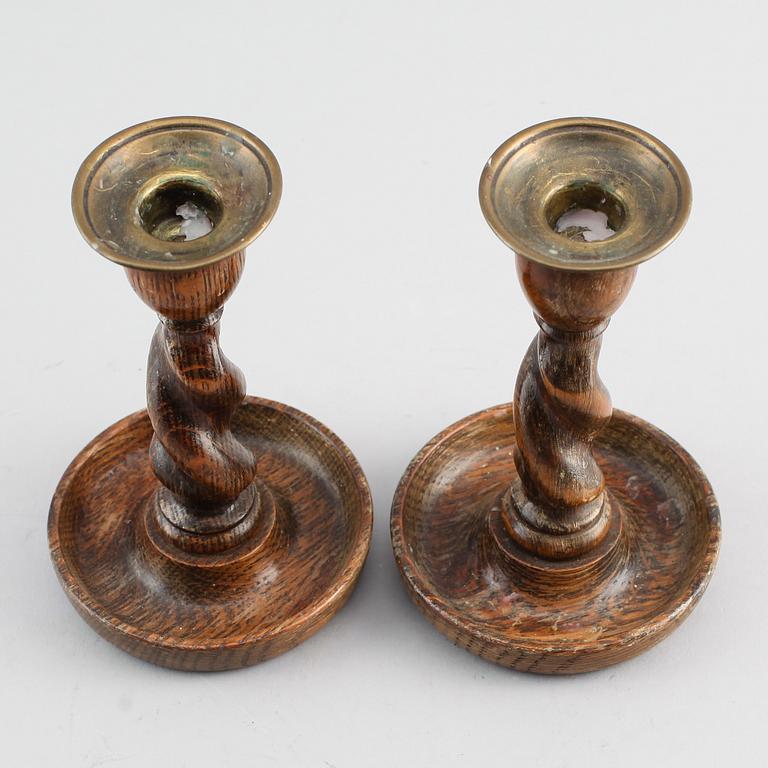 LJUSSTAKAR, 1 par, trä, 1800-tal.